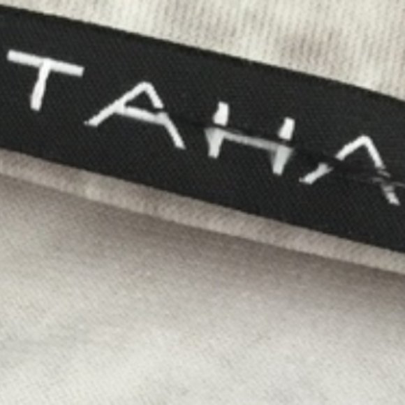 Tahari Tunic Size Medium - Picture 2 of 6